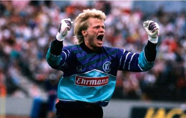 她还在反复 她还在反复