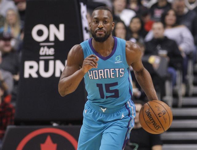 板中因伤退 板中因伤退